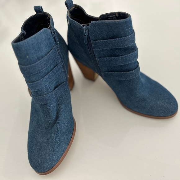 CROWN VINTAGE KALLEE BOOTIES - Picture 1 of 8